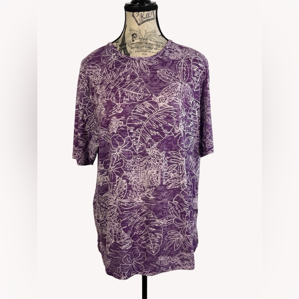 Cathy Daniels Casual Chic Summer Purple Tropical Leaf Print Tee Size L